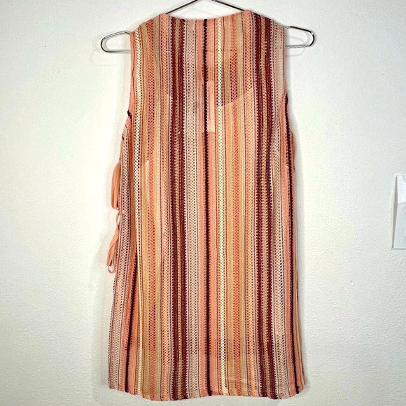 🆕 Miss Me Stitched Sleeveless Top with Tie Sides and Under Slip - Picture 10 of 13